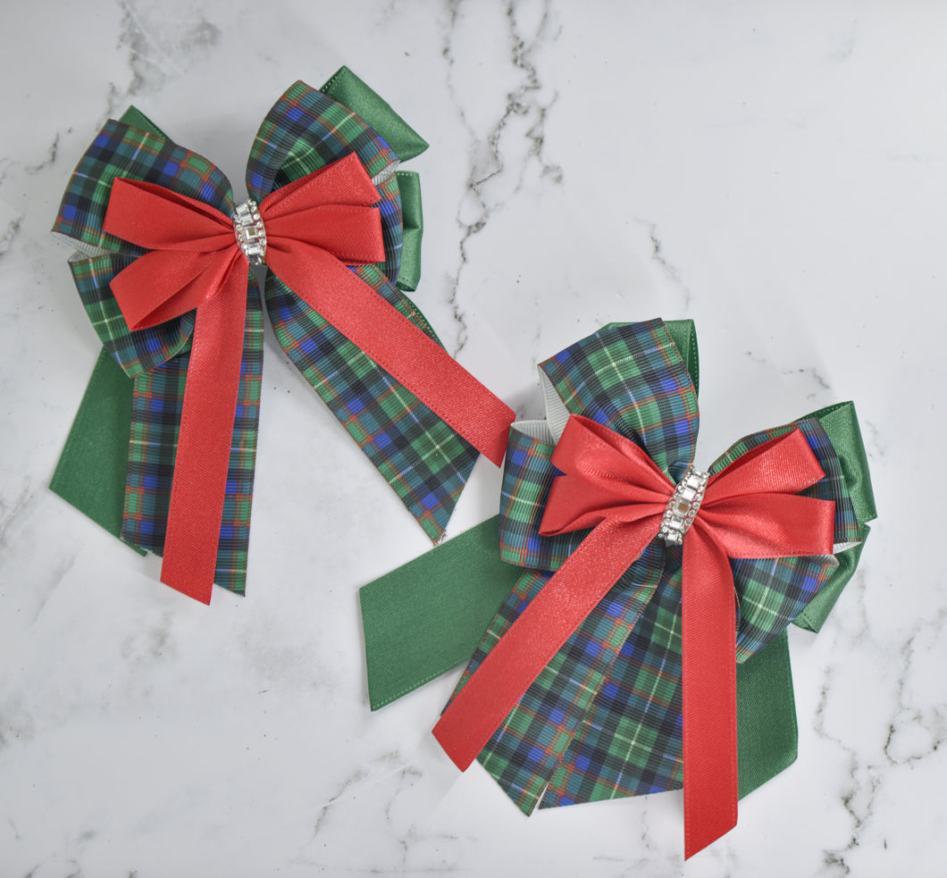 Barn Plaid Show Bows